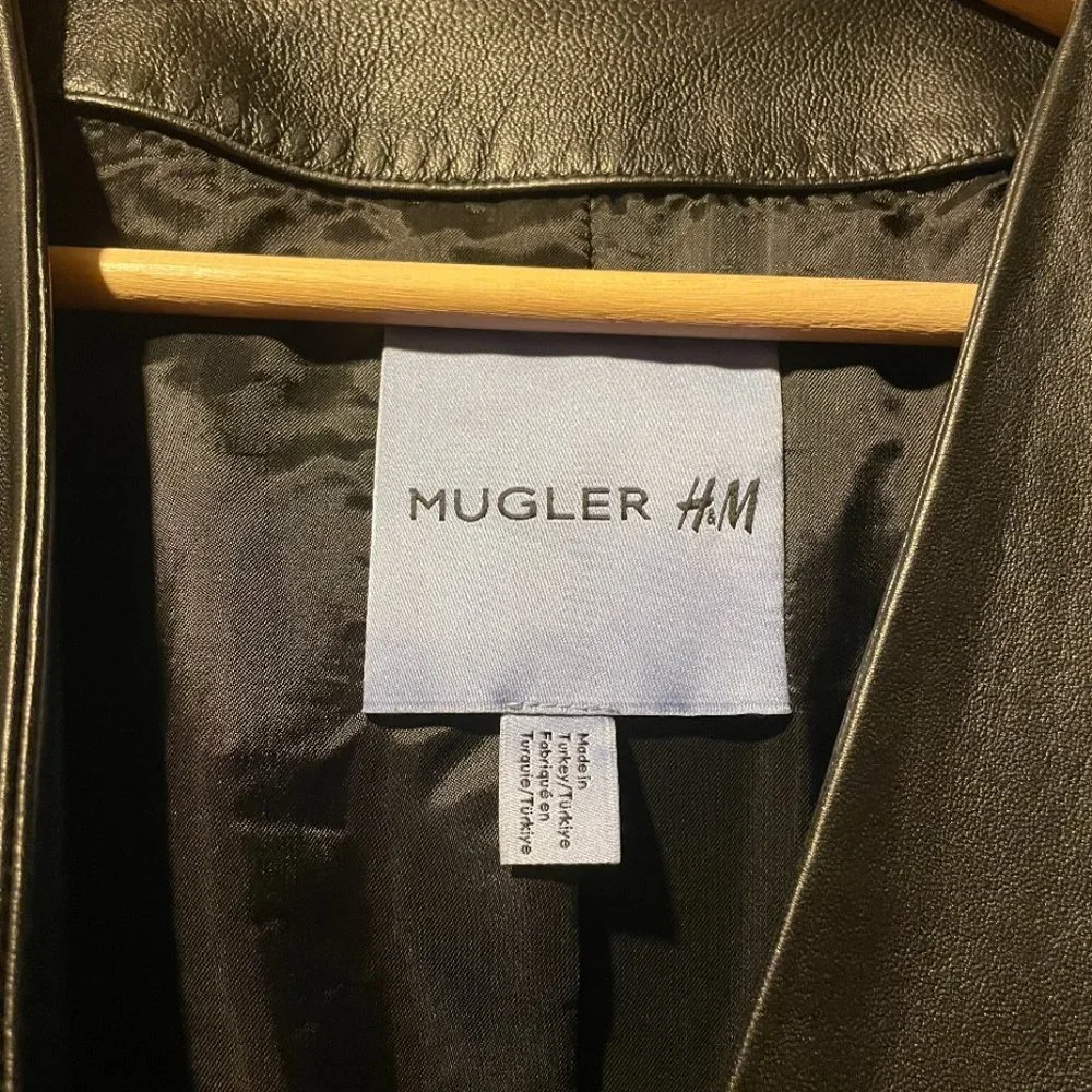 Mugler H&M Collab - Men's Defined-waist Leather Blazer  - Size 48R - Picture 3 of 8